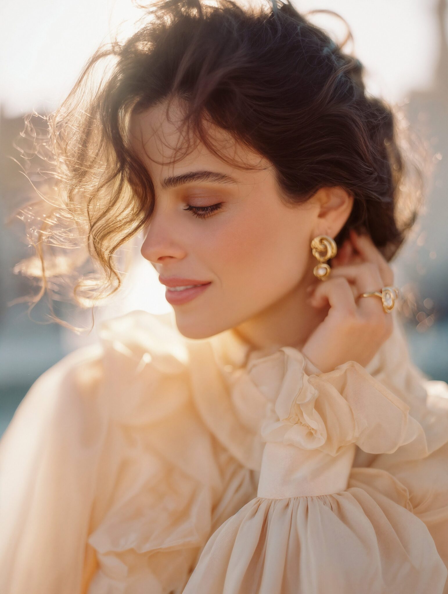 AI fashion editorial portrait with gold jewelry and soft sunlight, luxury tone, cinematic beauty visual